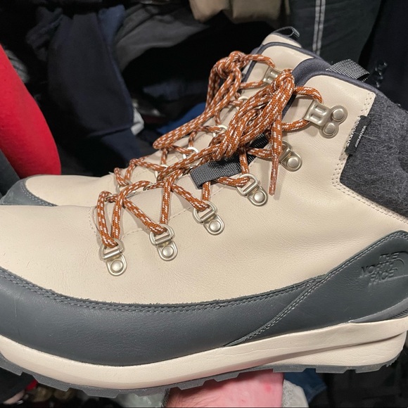 The North Face. Back to Berkeley Boots - Picture 1 of 2